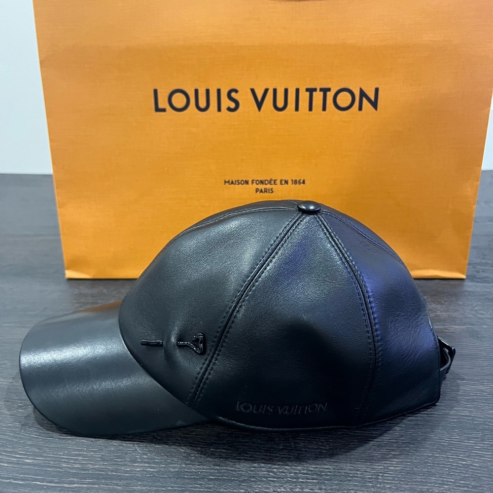 Louis Vuitton Leather cap